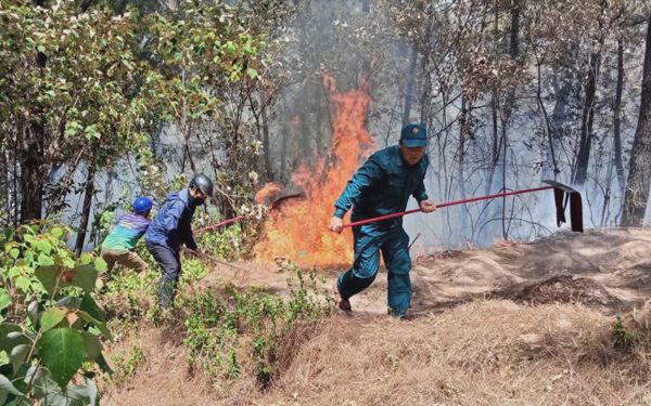 Báo động: Hơn 10 điểm cháy ở Huế do đốt vàng mã dịp Vu Lan