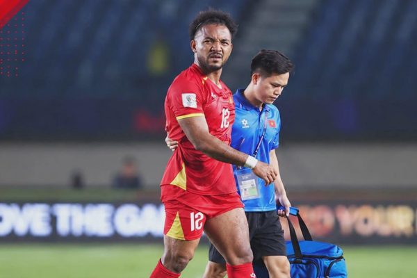 Báo Đông Nam Á: “Xuân Son chấn thương, đội tuyển Việt Nam lộ điểm yếu"