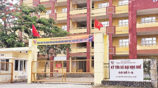 Bao giờ sinh viên hết chật vật tìm chỗ ở?