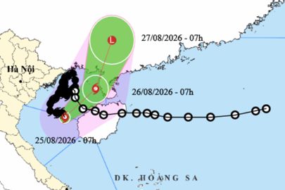 Bão số 4 Narra đang di chuyển ra phía ngoài, tiếp tục xoay hướng