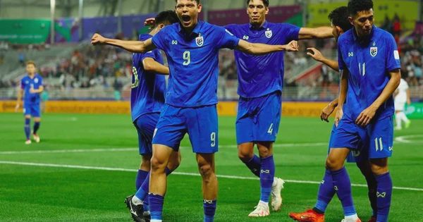 Báo Thái Lan cảnh báo tiền đạo đội nhà tại FIFA ASEAN Cup, lo không thắng Việt Nam