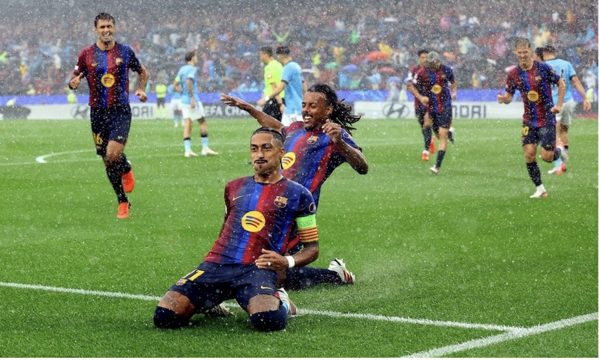 Barca đại phá Feyenoord trận ra quân Champions League