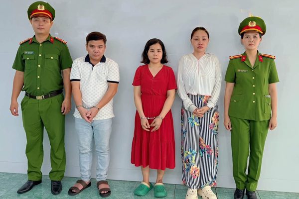 Bắt 3 người trong đường dây truyền trắng da khiến một phụ nữ tử vong