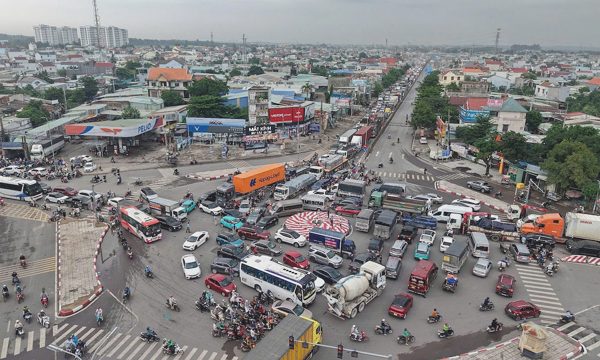 Bất an khi qua vòng xoay nơi 3 mẹ con tử vong