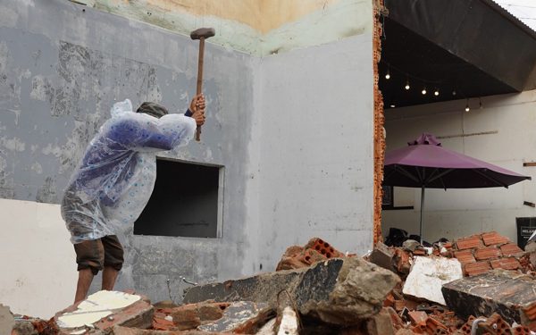 Bất chấp mưa gió, quyết giải phóng mặt bằng thi công quốc lộ 24B