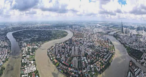 Bất động sản TP.HCM: Nguồn cung cải thiện, thanh khoản vẫn chịu sức ép