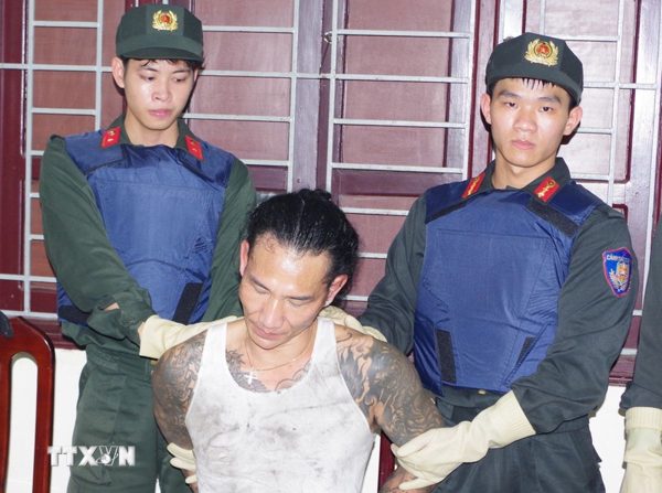 Bắt giữ đối tượng giang hồ cộm cán, tổ chức sử dụng trái phép chất ma túy