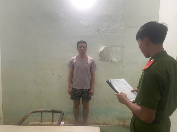 Bắt giữ kẻ cho vay lãi 'cắt cổ', dùng đủ chiêu trò khủng bố tinh thần con nợ