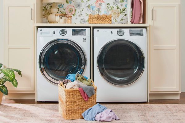 Bật máy giặt và máy sấy cùng lúc có thực sự an toàn cho nhà bạn?