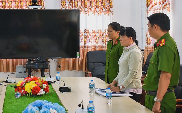 Bắt nhân viên y tế tham ô gần nửa tỉ đồng