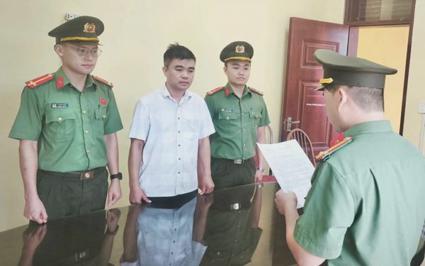 Bắt phó viện trưởng Trường đại học Trưng Vương liên quan giấy chứng nhận tốt nghiệp đại học giả