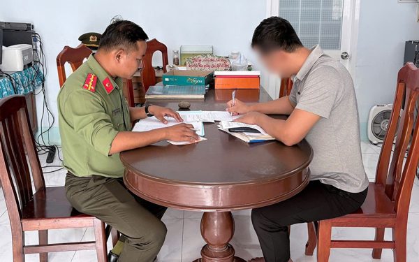 Bay flycam trái phép, người đàn ông bị công an phát hiện là người đang bị truy tìm vì tội lừa đảo