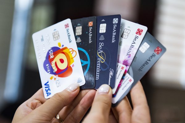 Bẫy rút tiền thẻ tín dụng: Hơn 200 người sập bẫy, mất 24 tỷ đồng