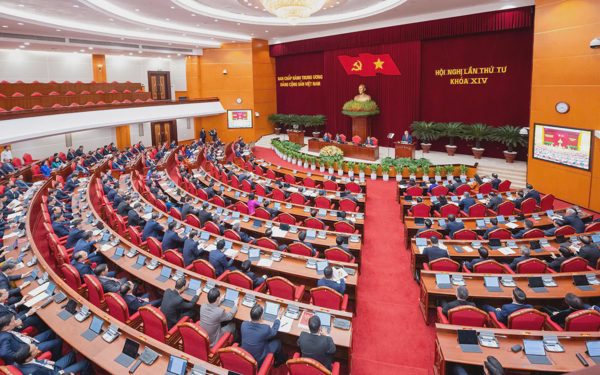 Bế mạc Hội nghị Trung ương Đảng lần thứ 4 khóa XIV