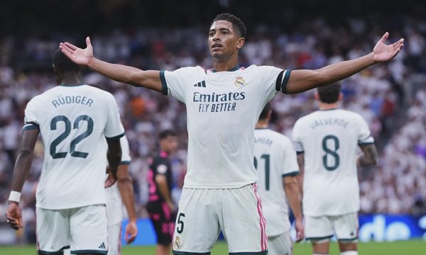 Bellingham thích thú với vai trò mới dưới thời Mourinho