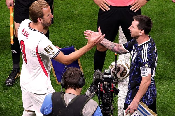 Bellingham và Kane xin lỗi sau thất bại ở World Cup 2026
