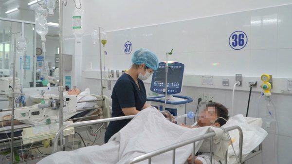 Bệnh viện Đà Nẵng kích hoạt báo động đỏ, kịp thời cứu sống thiếu niên 17 tuổi bị rách động mạch chủ nguy cấp