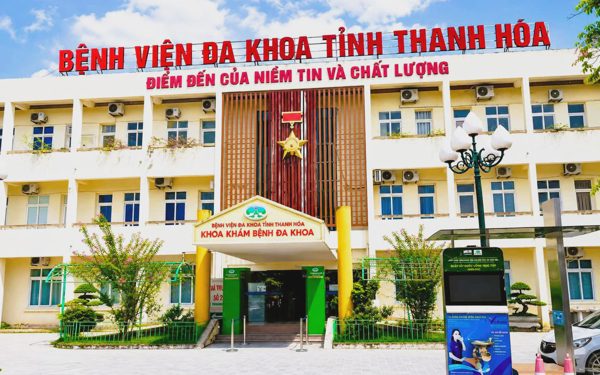 Bệnh viện nói gì vụ gia đình trả hơn 9 triệu đồng tiền xe cấp cứu, thuốc đưa bệnh nhân về nhà 16km?