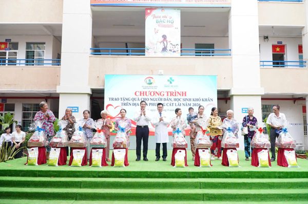Bệnh viện Quốc tế City đồng hành cùng phường Cát Lái – Gửi trọn yêu thương đến cộng đồng