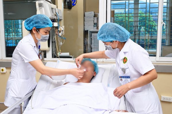 Bệnh viện thông tin tình trạng sức khỏe 2 nạn nhân vụ cháy nhà khiến 5 người chết tại Hà Nội