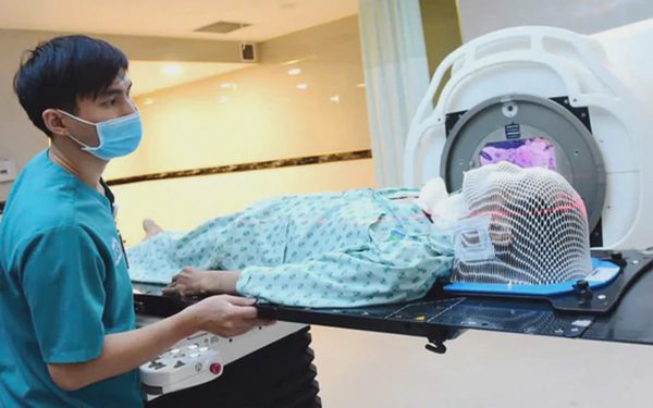Bệnh viện Ung bướu TP.HCM sẽ có thêm 2 máy xạ trị và nhiều thiết bị y tế khác, tổng đầu tư hơn 617 tỉ đồng