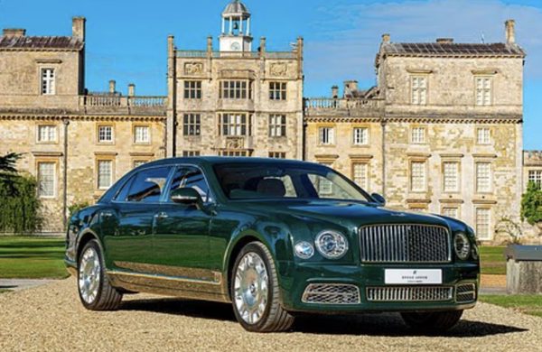 Bentley chế tác thủ công của Nữ hoàng Elizabeth II được rao giá gần 14 tỷ đồng