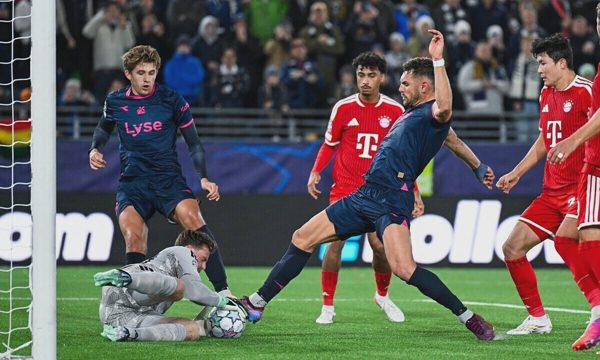 Bí ẩn về đội bóng có hai HLV trưởng ở Champions League