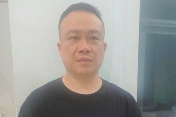 Bị bắt sau 20 năm trốn truy nã ở Mỹ