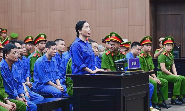 Bị cáo 7 tiền án khai đánh cán bộ Viện Pháp y tâm thần Trung ương để 'ép nhận hối lộ'