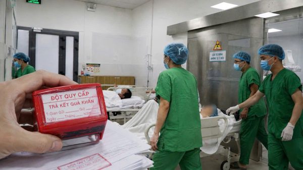 Bí mật sau 'dấu mộc đỏ' ở trung tâm điều trị đột quỵ lớn nhất nhì phía Nam