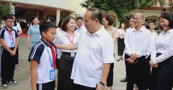Bí thư Thành ủy Quảng Ninh: Đào tạo nhân lực phải đáp ứng khát vọng phát triển