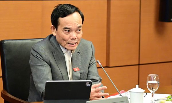 Bí thư TP.HCM: Khuyến khích doanh nghiệp thưởng Tết ngay trong tháng 11, 12