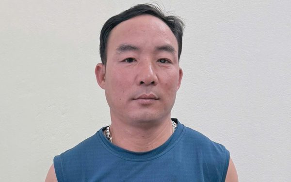 Bị truy nã, đi xe khách ngang Huế thì bị bắt