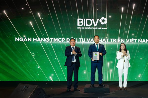BIDV - Top 50 Doanh nghiệp dẫn đầu về ESG