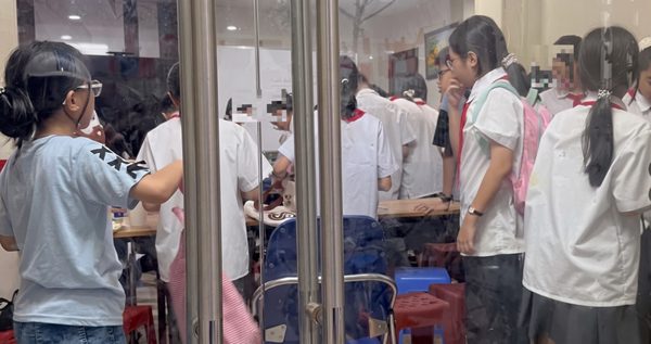 Biến tướng dạy thêm học thêm
