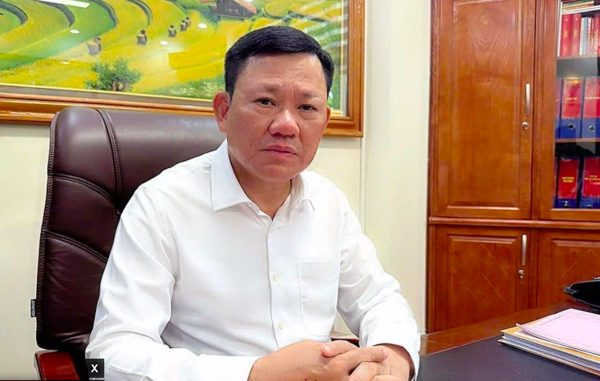 Biết bị điều tra, cựu Phó Chủ tịch tỉnh Thanh Hóa 'gấp rút' gặp con trai bầu Đoan trả lại 200.000 USD