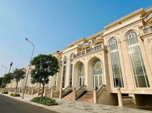 Biệt thự, liền kề Vạn Phúc City: Đô thị ba mặt sông Sài Gòn