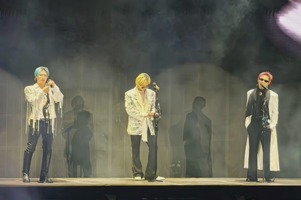 BIGBANG hút khán giả lấp đầy sân vận động, công ty chủ quản lãi bao nhiêu?