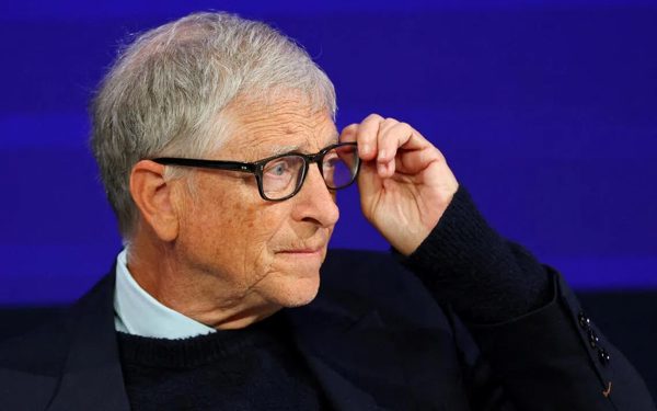 Bill Gates ví AI như 'trí tuệ ngoài hành tinh'