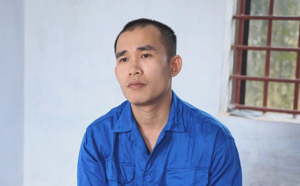 Bịt mặt vào khách sạn, nổ súng sát hại đồng nghiệp