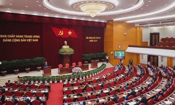 Bộ Chính trị ban hành quy định mới về kỷ luật đảng viên vi phạm