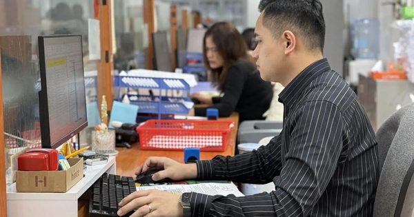 Bộ Chính trị yêu cầu hoàn thành phương án giao biên chế trong quý 4