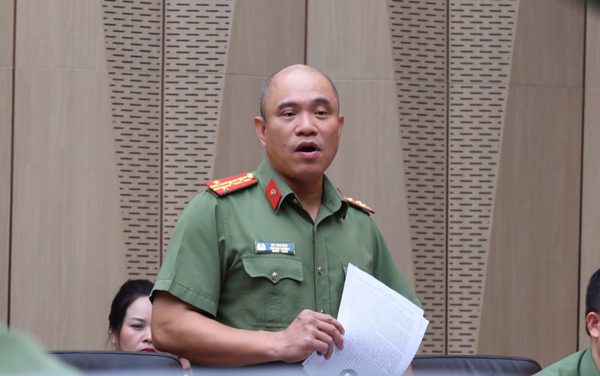 Bộ Công an làm việc với các nền tảng xuyên biên giới về tình trạng sản xuất video AI