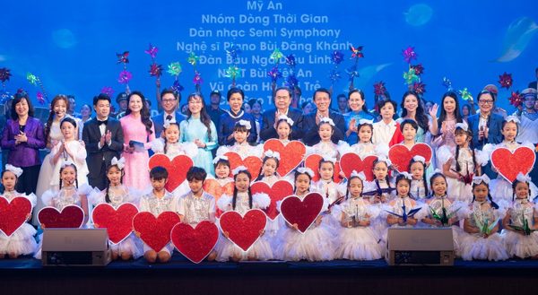 Bộ Công an và Hội Liên hiệp Phụ nữ chung tay hỗ trợ phụ nữ và trẻ em mắc bệnh hiểm nghèo