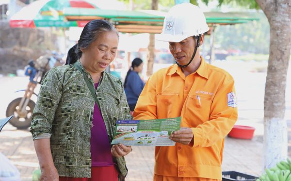 Bộ Công Thương: Chỉ áp giá điện sinh hoạt theo giờ với khách hàng đủ điều kiện