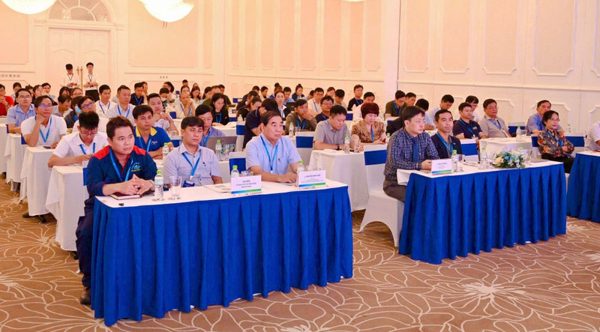 Bộ Công thương đồng hành cùng doanh nghiệp gỡ bài toán hiệu quả năng lượng