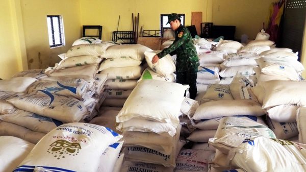 Bộ đội Biên phòng Quảng Trị thu giữ 36 tấn đường nhập lậu