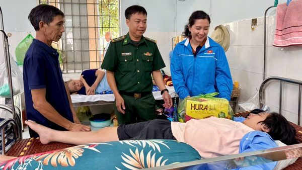 Bộ đội Biên phòng tỉnh Đắk Lắk tổ chức nhiều hoạt động thiết thực hỗ trợ nhân dân biên giới