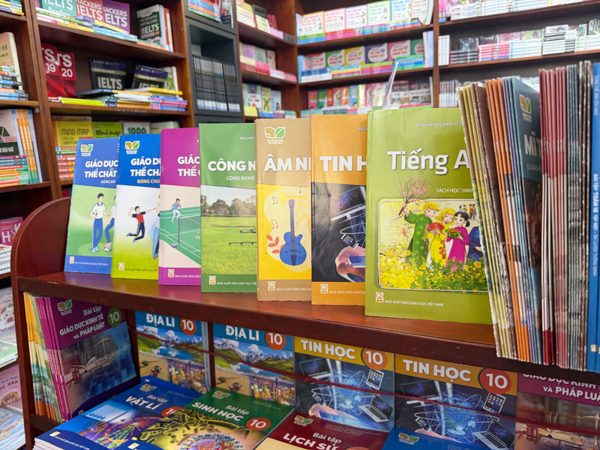 Bộ GD&ĐT chuẩn bị làm bộ sách giáo khoa lớp 1 đến lớp 12 mới