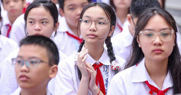 Bộ GD-ĐT dự kiến bỏ quỹ phụ huynh, nhiều lớp đã thu xong